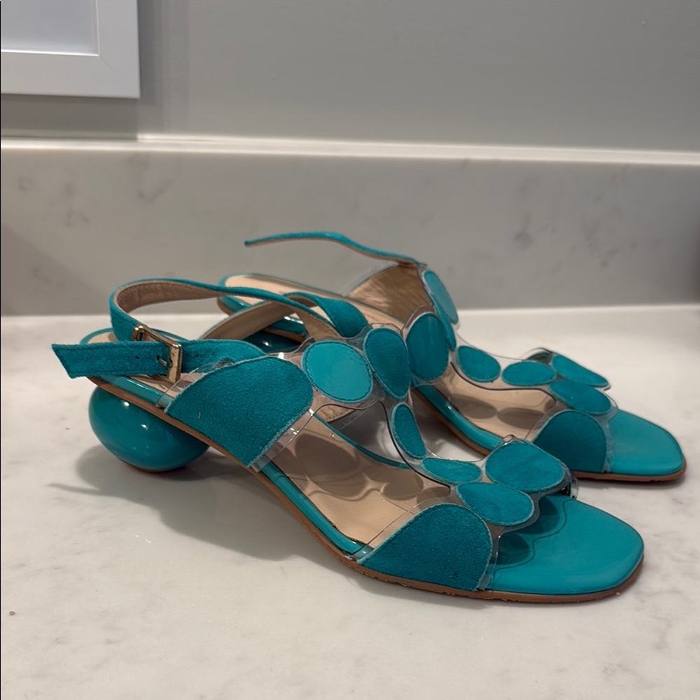 Stylish Turquoise Sandals